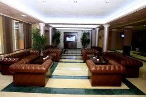 Olymp Hotel, Teteven