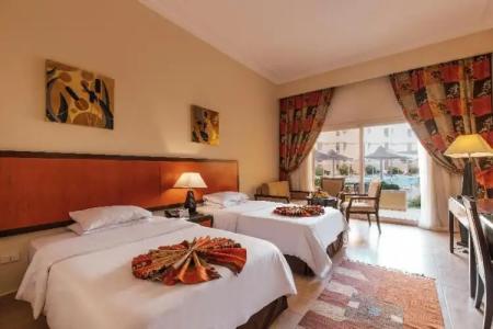 AMC Royal & Spa - 127