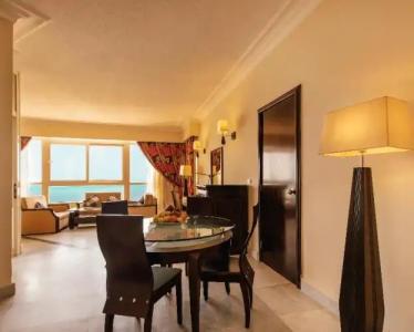 AMC Royal & Spa - 105