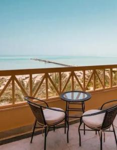 AMC Royal & Spa - 100