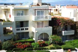 Santa Helena Beach Resort, Platanias