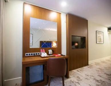Ramada Plaza By Wyndham Istanbul Sultanahmet - 103