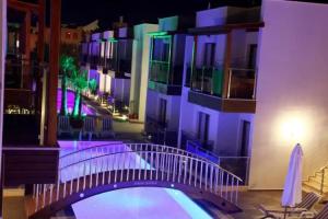 Apartment Hotels