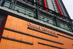 Grand Howard Hotel