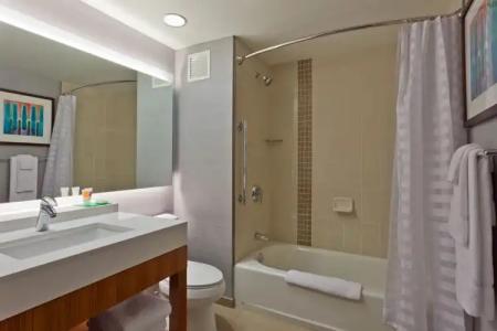 Hyatt Place Chicago River North - 10