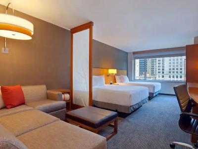 Hyatt Place Chicago River North - 31