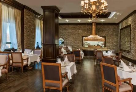 Elite World Van - 34