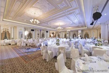 Elite World Van - 36