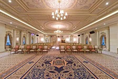 Elite World Van - 35