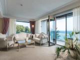 Suite with balcony and with sea view