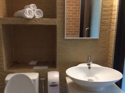 Bourbon St. Boutique - 8