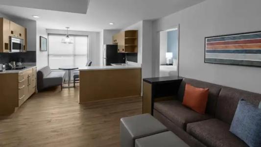 Hyatt House Raleigh North Hills - 34