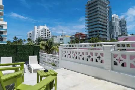 Blanc Kara- Adults Only - 38