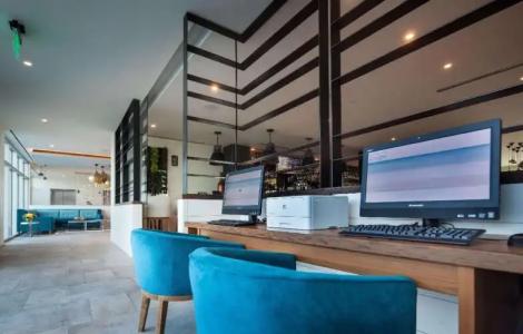 Treasure Island Beach Resort - 3