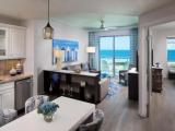 1 Bedroom Premium Double Suite with bay view