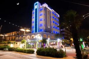 Hotel Alexandra - Colazione XXL & Brunch fino 12 e 30, Misano Adriatico
