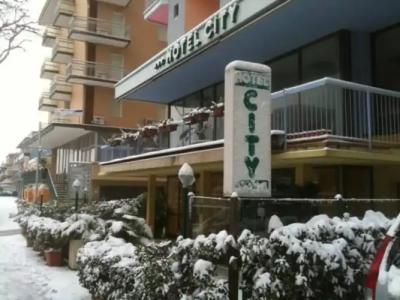 City - 15