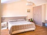 Classic Quadruple room