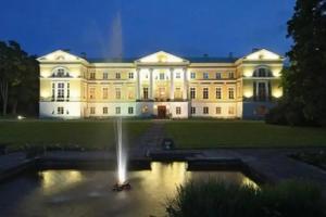 Hotel Mezotnes Palace, Mezotne