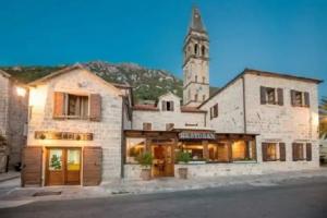 Hotels in Perast