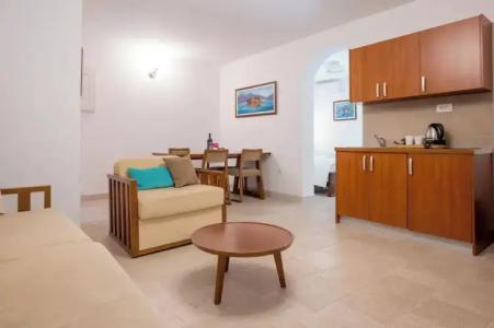 Conte & Restaurant - 32