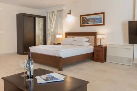 Conte & Restaurant - 98