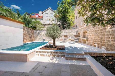 Conte & Restaurant - 20