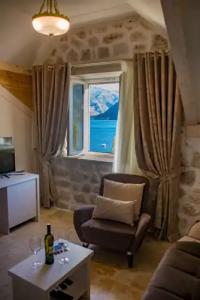 Conte & Restaurant - 95