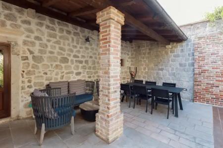 Conte & Restaurant - 114