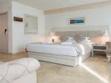 Deluxe Apartment with balcony and with sea view