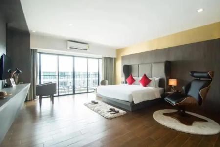 J Inspired Pattaya - SHA Extra Plus - 163
