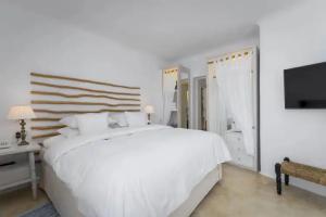 Iconic Santorini, a Boutique Cave Hotel, Imerovigli