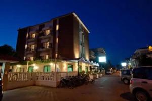 Hotel Jean Pierre, Pineto