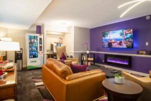 Coast Parksville Hotel, Parksville