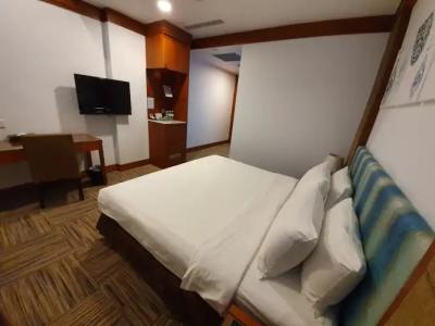 Santa Grand East Coast - 3