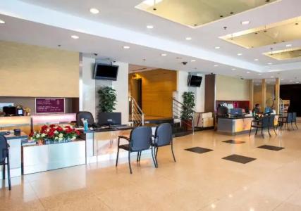 Royal at Queens - 25