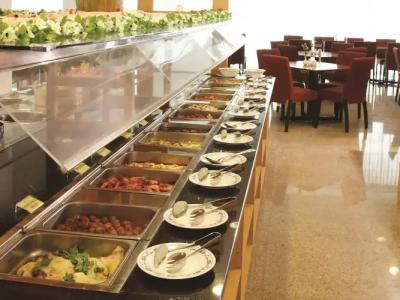 Royal at Queens - 22