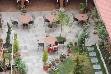 Apsara Boutique - 75