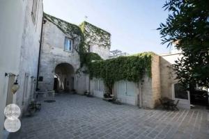 Vignacastrisi - Hotels