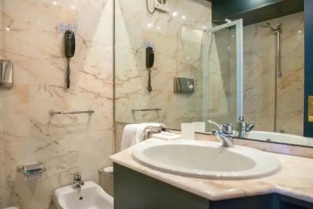 Pizzomunno Vieste Palace - 8