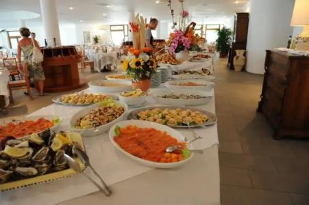 Pizzomunno Vieste Palace - 12