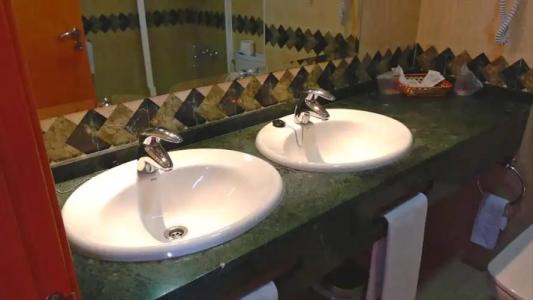 La Familia Gallo Rojo - 9