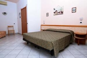 Hotel President, Vasto