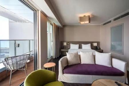 Radisson Blu Istanbul Ottomare - 220