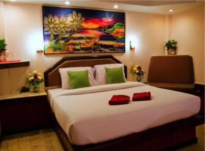 Paradise Inn - 69