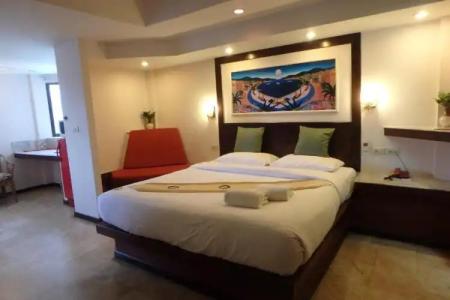 Paradise Inn - 71