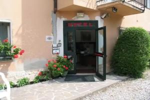 Hotel Oasi, Trento