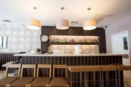 Aphrodite Inn Bangkok - 17