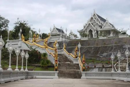 Grand Mansion - 9