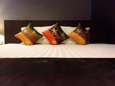 Hua Hin White Sand - 111
